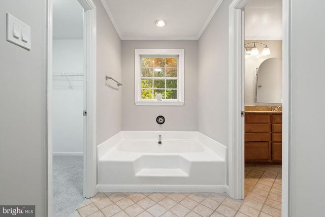 19 WINDRUSH CT, Stafford, VA 22554