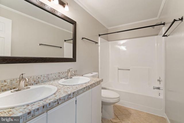 19 WINDRUSH CT, Stafford, VA 22554