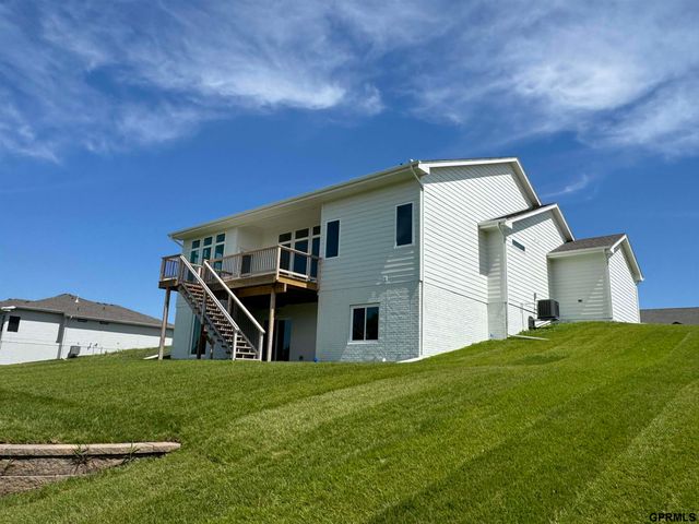 12667 Cooper Street, Omaha, NE 68138