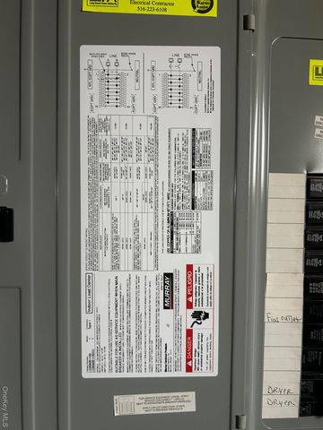 551 Emerson Street, Uniondale, NY 11553