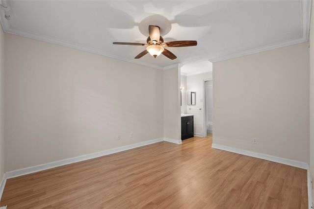 18515 Egret Bay Boulevard 1103, Webster, TX 77058
