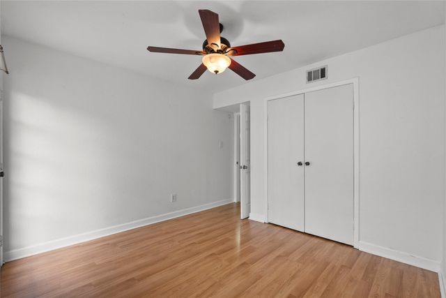 18515 Egret Bay Boulevard 1103, Webster, TX 77058