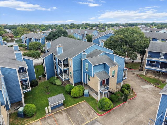 18515 Egret Bay Boulevard 1103, Webster, TX 77058