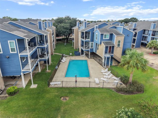 18515 Egret Bay Boulevard 1103, Webster, TX 77058