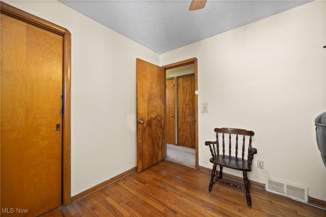 24400 Rosita Lane, North Olmsted, OH 44070