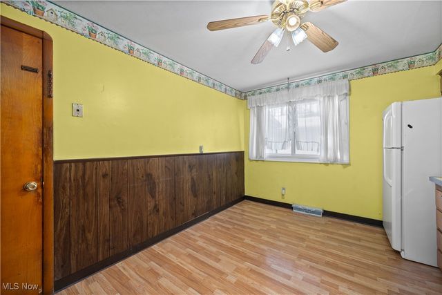 24400 Rosita Lane, North Olmsted, OH 44070