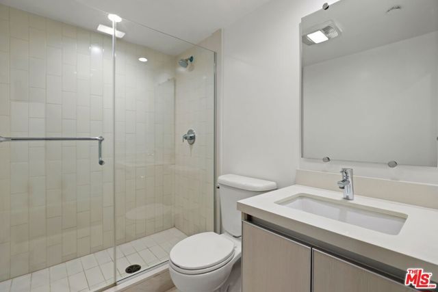 409 Hayworth 206, Los Angeles, CA 90048