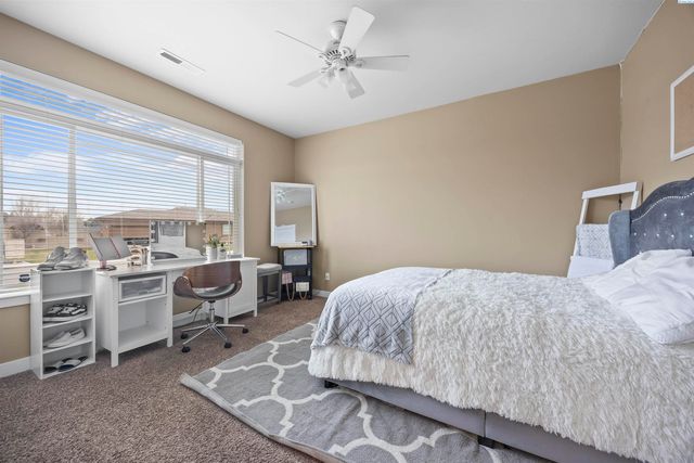 4502 Tamarisk Drive, Pasco, WA 99301