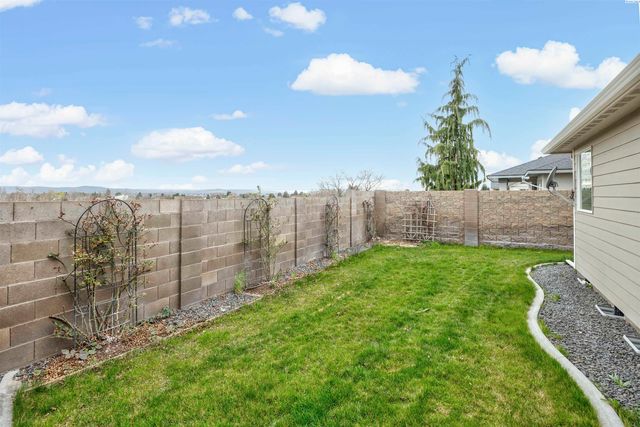 4502 Tamarisk Drive, Pasco, WA 99301