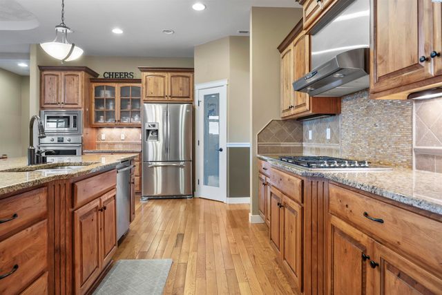 4502 Tamarisk Drive, Pasco, WA 99301