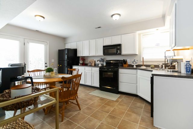 744 Pioneer Lane, Lexington, KY 40505