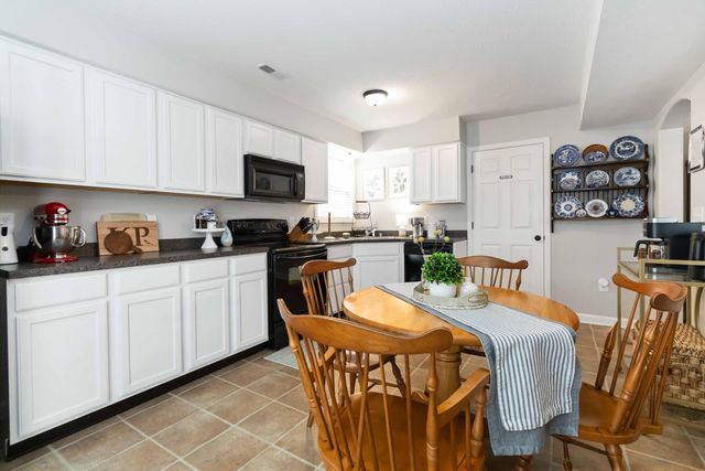 744 Pioneer Lane, Lexington, KY 40505