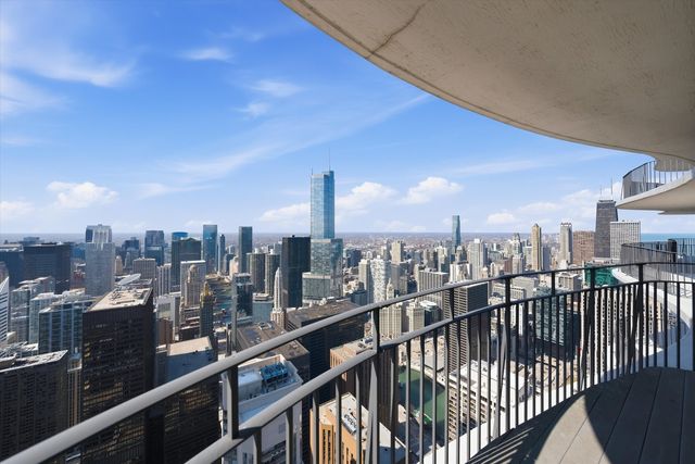 225 N Columbus Drive 7201, Chicago, IL 60601