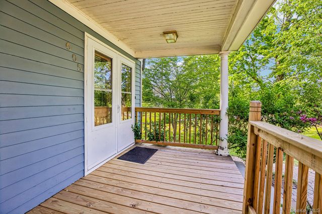 605 Stage Road, Monroe, NY 10950