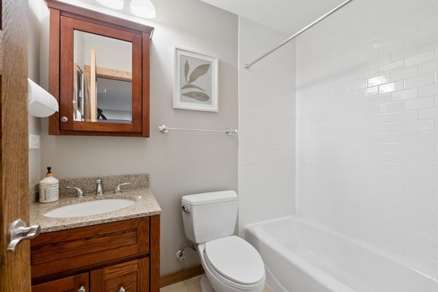 747 Park Avenue, River Forest, IL 60305