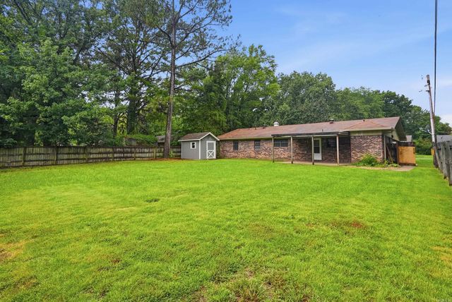 124 Shamrock Drive, Conway, AR 72032