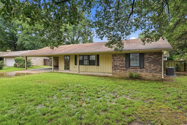 124 Shamrock Drive, Conway, AR 72032