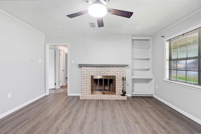 124 Shamrock Drive, Conway, AR 72032
