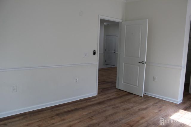 611 Doral Court, Piscataway, NJ 08854