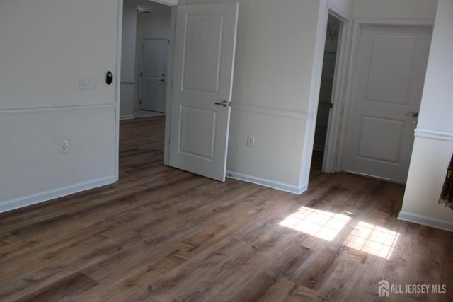 611 Doral Court, Piscataway, NJ 08854