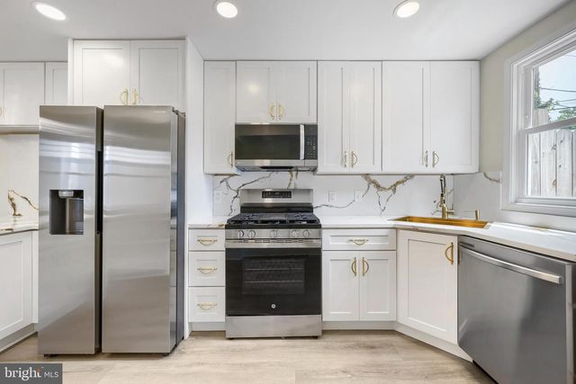 2645 LEHMAN ST, Baltimore, MD 21223