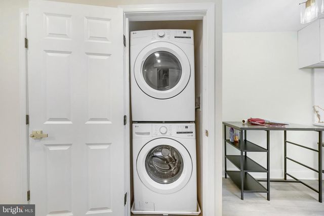 2645 LEHMAN ST, Baltimore, MD 21223
