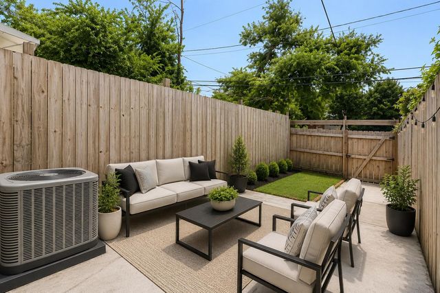 2645 LEHMAN ST, Baltimore, MD 21223