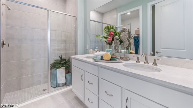 8317 Bridgewater DR, North Fort Myers, FL 33917