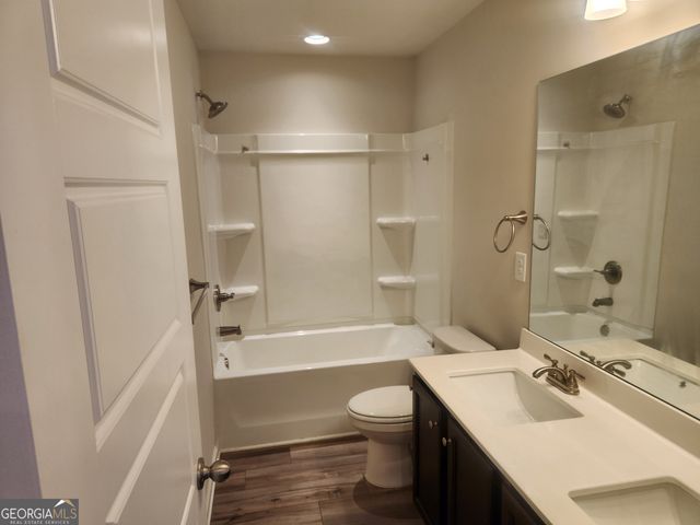 47 Station Overlook Drive, Auburn, GA 30011