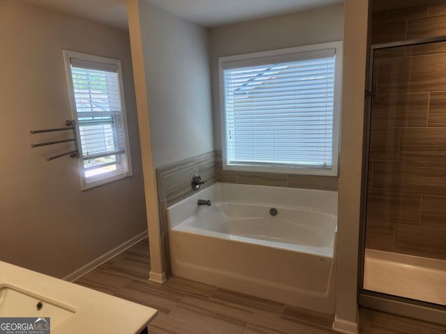 47 Station Overlook Drive, Auburn, GA 30011