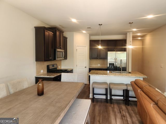 47 Station Overlook Drive, Auburn, GA 30011
