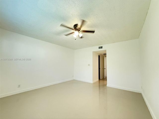 6095 N Sabal Palm Boulevard 103, Tamarac, FL 33319