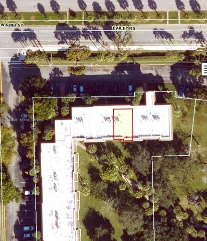 6095 N Sabal Palm Boulevard 103, Tamarac, FL 33319