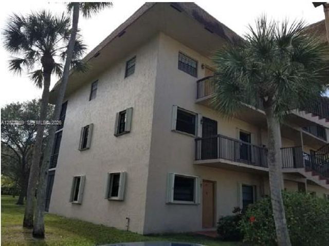6095 N Sabal Palm Boulevard 103, Tamarac, FL 33319