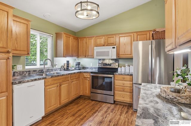 5409 S 190th Street, Omaha, NE 68135