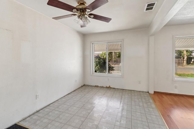 1022 Frienza Ave, Sacramento, CA 95815