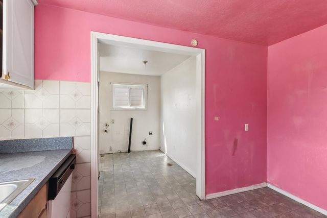 1022 Frienza Ave, Sacramento, CA 95815