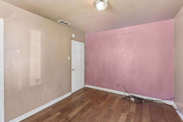 1022 Frienza Ave, Sacramento, CA 95815