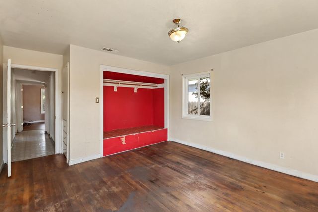 1022 Frienza Ave, Sacramento, CA 95815