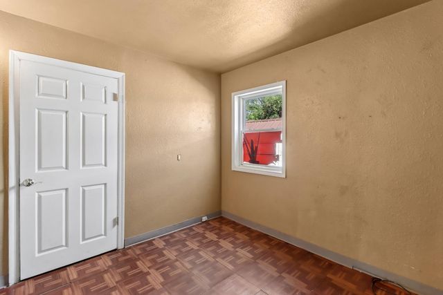 1022 Frienza Ave, Sacramento, CA 95815