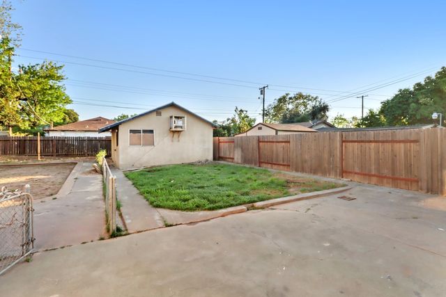 1022 Frienza Ave, Sacramento, CA 95815