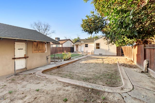 1022 Frienza Ave, Sacramento, CA 95815