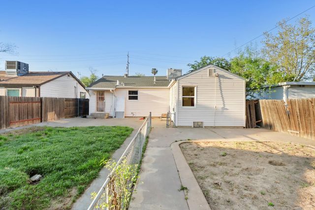 1022 Frienza Ave, Sacramento, CA 95815