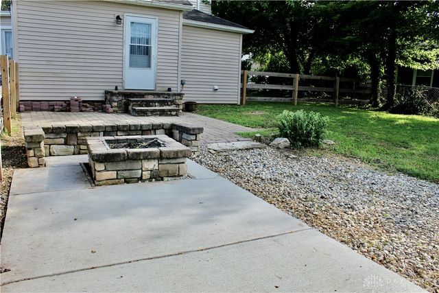 211 E Plum Street, Tipp City, OH 45371