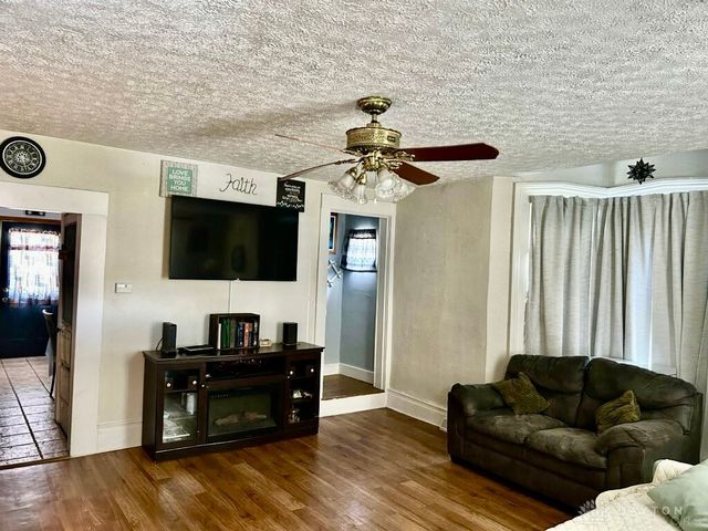 211 E Plum Street, Tipp City, OH 45371