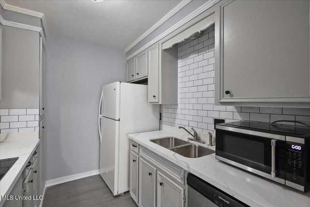 2455 River Oaks Boulevard, A And B, Jackson, MS 39211