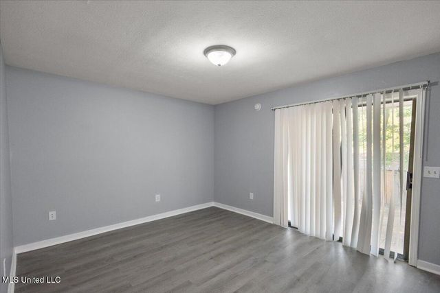 2455 River Oaks Boulevard, A And B, Jackson, MS 39211
