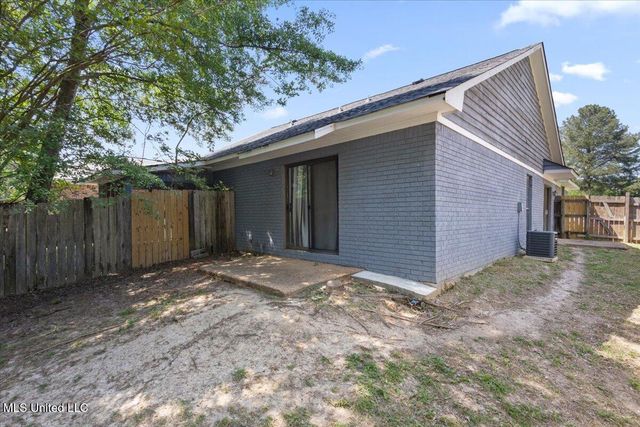 2455 River Oaks Boulevard, A And B, Jackson, MS 39211