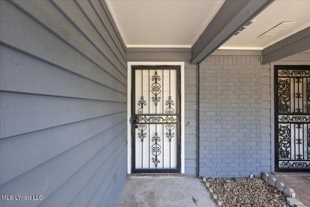 2455 River Oaks Boulevard, A And B, Jackson, MS 39211
