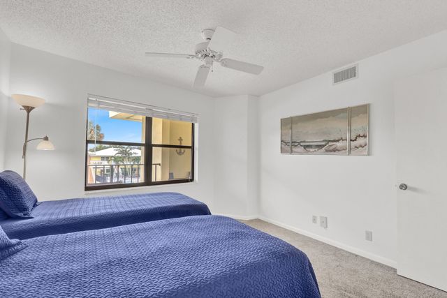 115 Bamboo Road 205, Palm Beach Shores, FL 33404